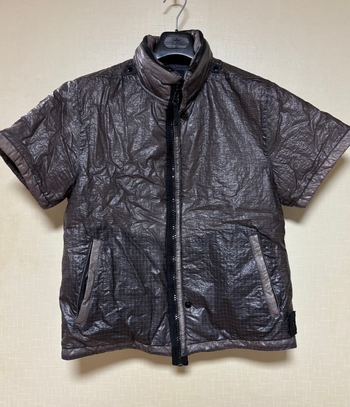 스톤아일랜드 쉐도우 프로젝트 하프 패딩 상품이미지1