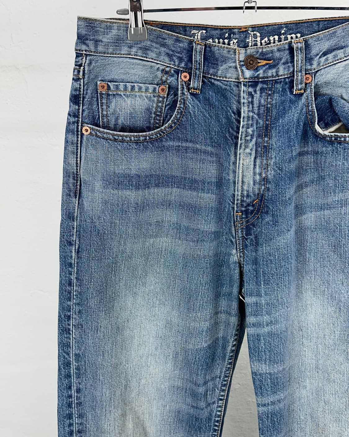 리바이스 620 워시드 테이퍼드 데님 팬츠 상품이미지2