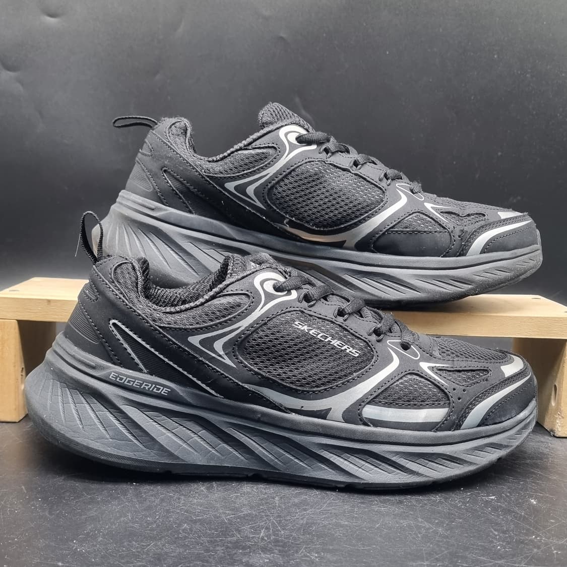 스케쳐스 엣지라이드 블랙 운동화275 상품이미지1