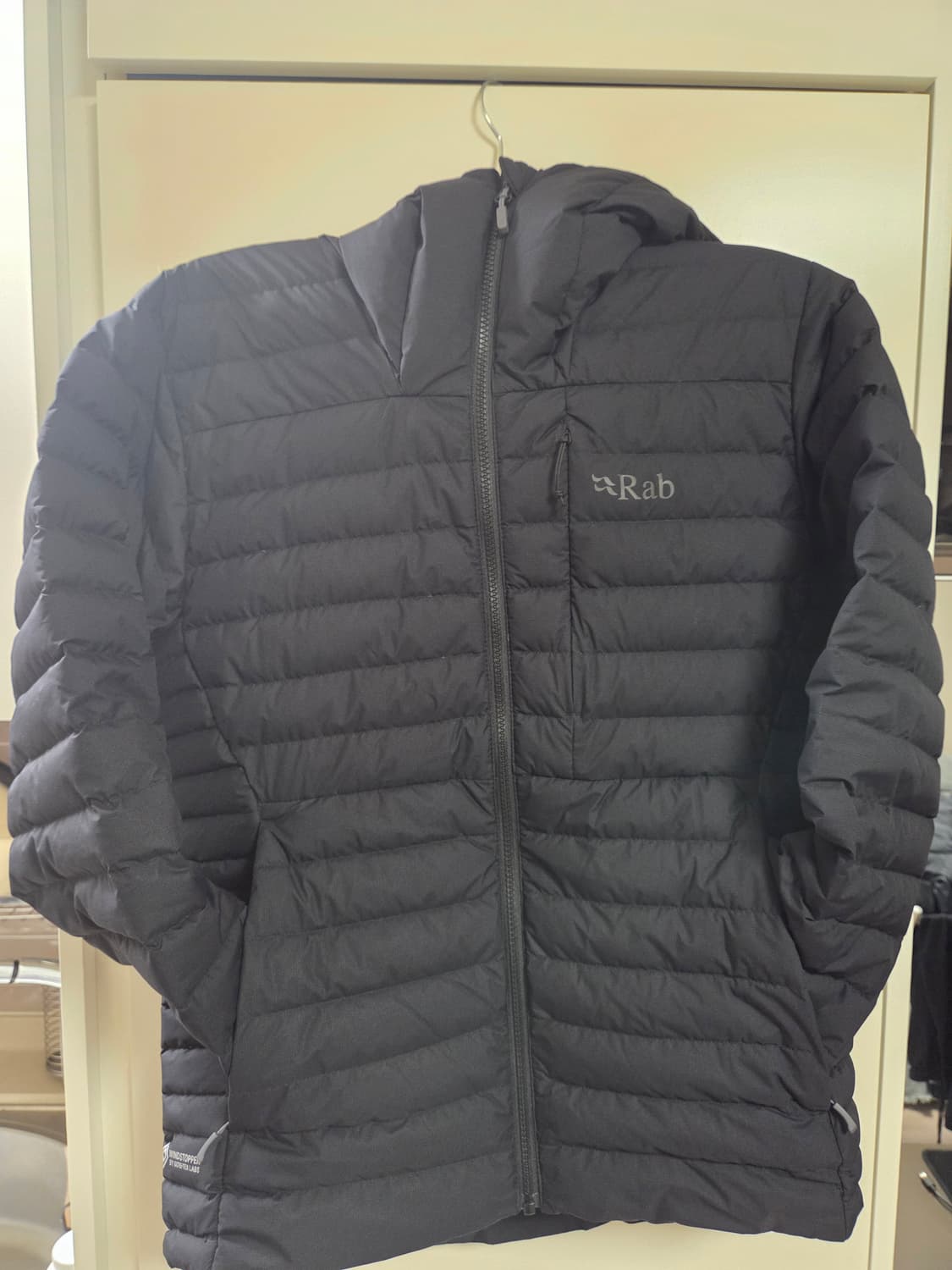 랩 마이크로라이트 윈드스토퍼 블랙 M 상품이미지1