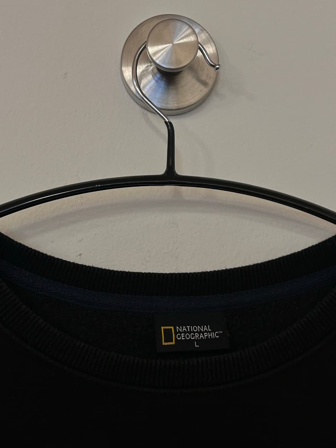 내셔널지오그래픽 블랙 맨투맨 L 상품이미지2