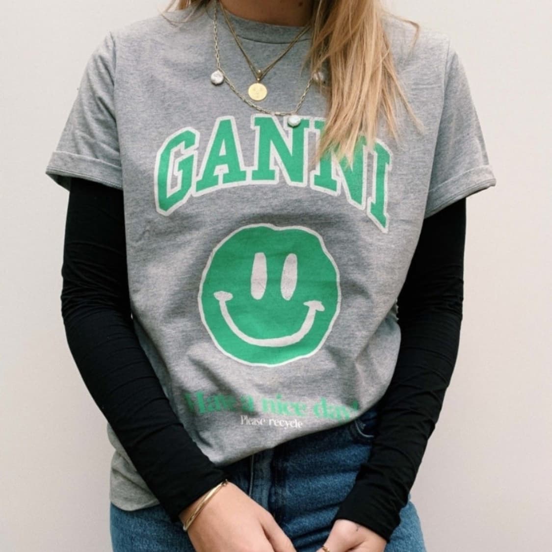 GANNI 스마일리 로고 반팔 티셔츠 상품이미지1