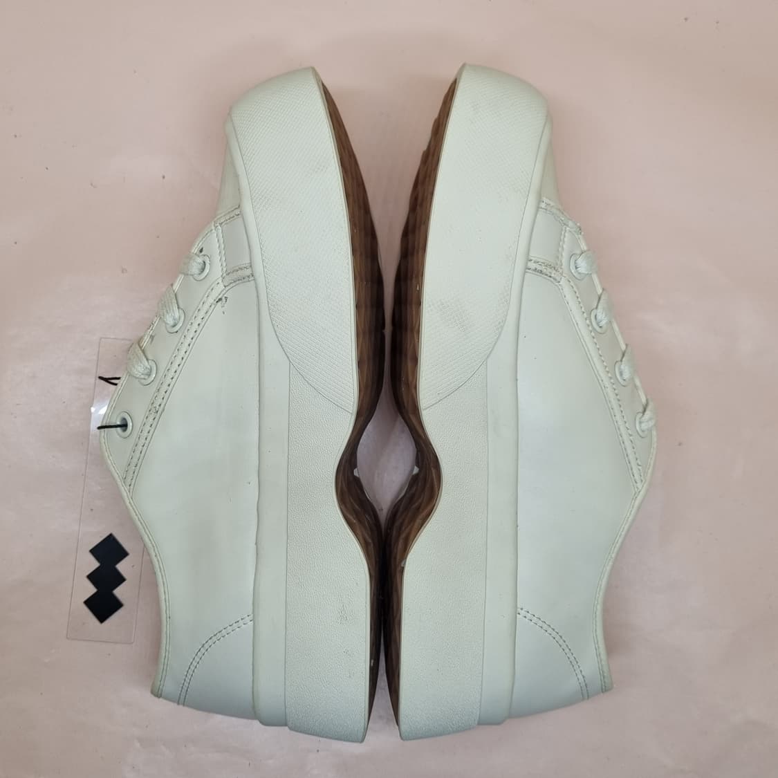 크리스틴 문베이 화이트 스니커즈 250 상품이미지5