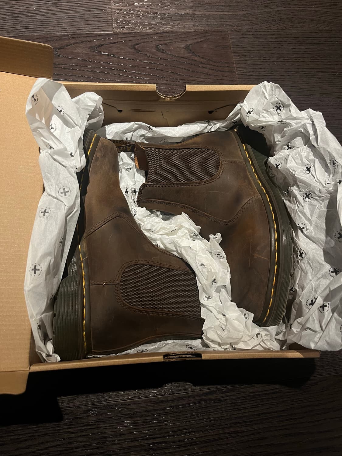 닥터마틴 2976 240사이즈 상품이미지1