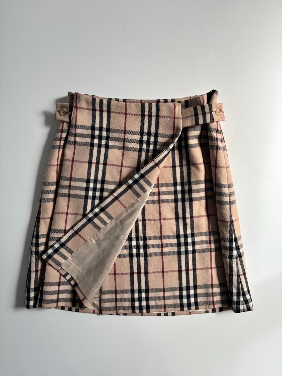 Burberry 버버리 베이지 노바체크 스커트 상품이미지1