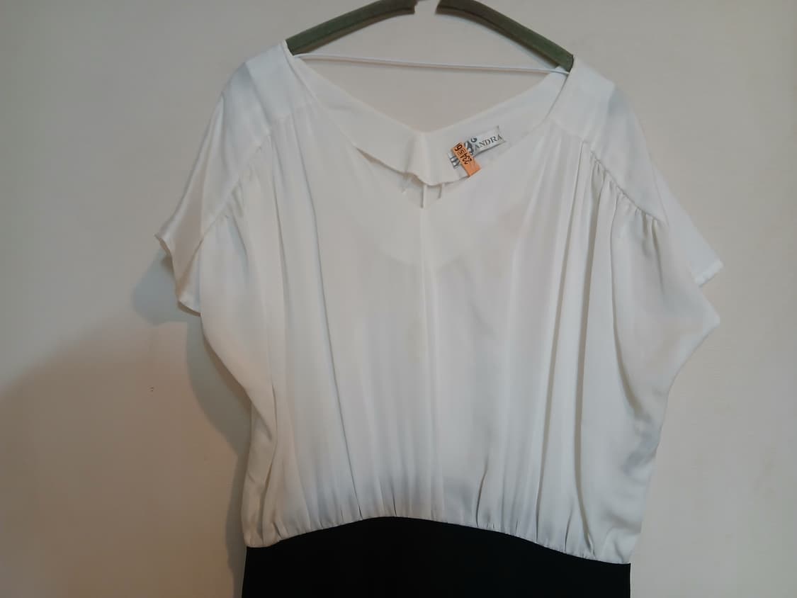 화이트 블랙 배색 브이넥 정장 원피스 드레스 홀복 하객룩 데이트룩 드라이 상품이미지2