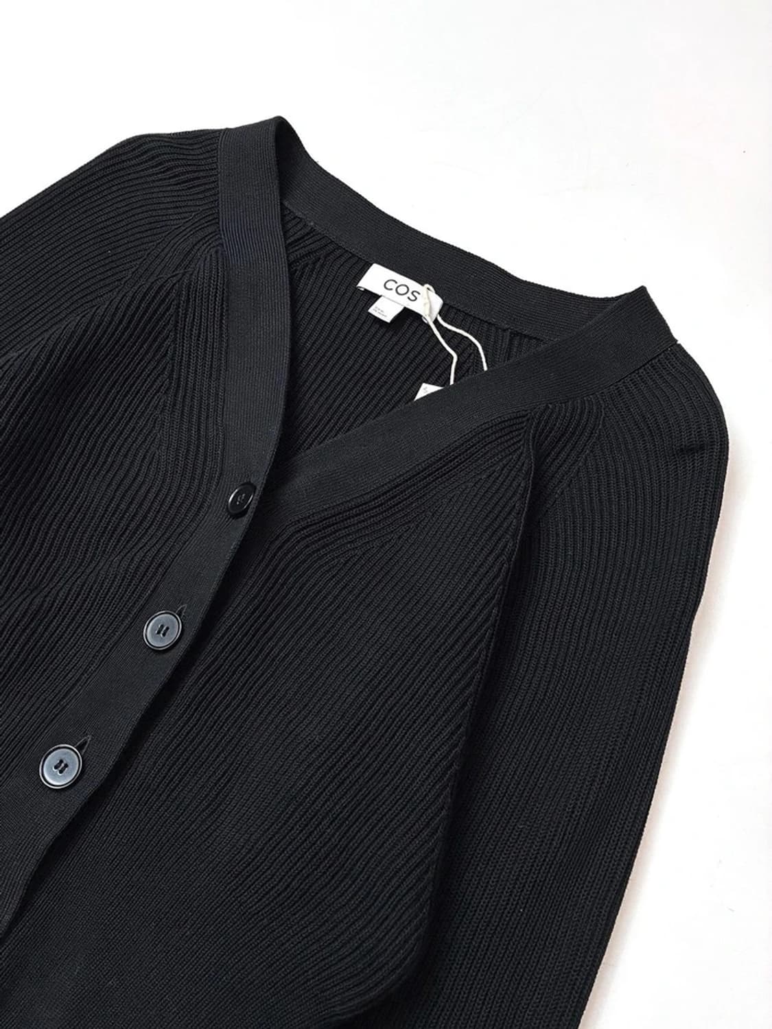 코스 COS 릴랙스드 핏 크롭 니트 카디건 PN5234 상품이미지2