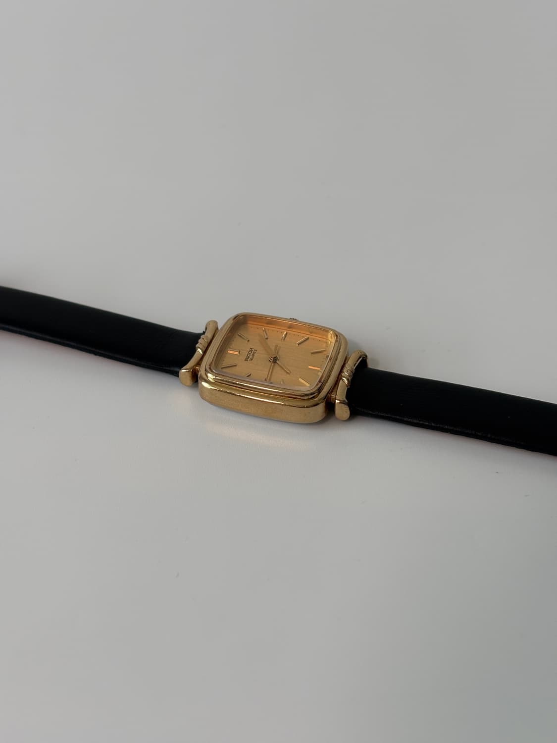 1980s Gold Square Ladies Quartz 상품이미지5