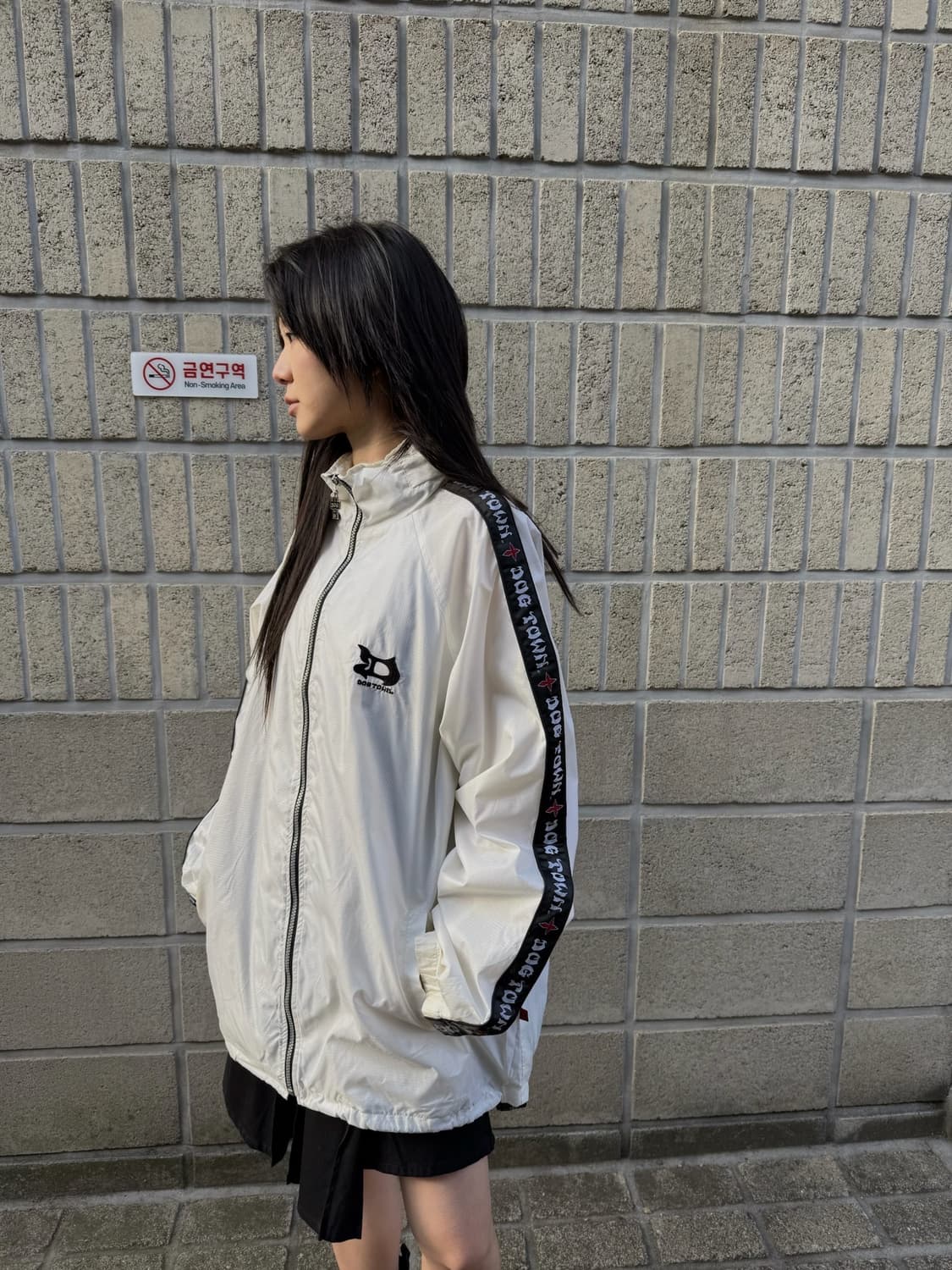 도그타운 올드스쿨 무드 오버핏 윈드브레이커 상품이미지9