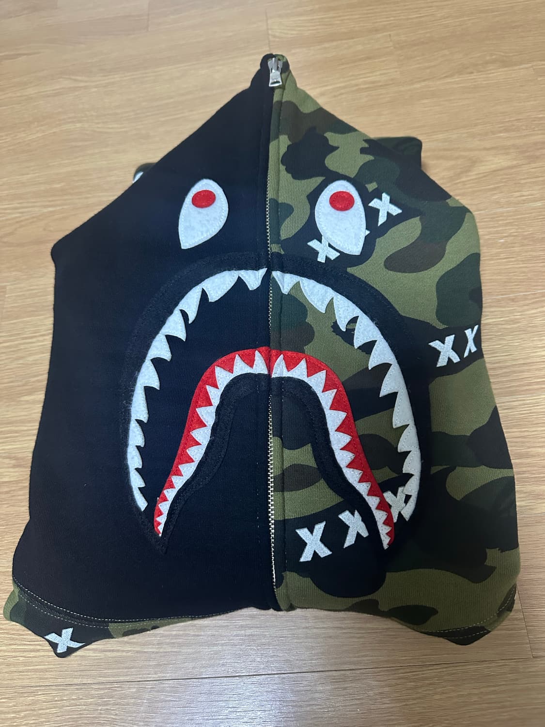 베이프 샤크후드 갓셀렉션 콜라보 팝니다 상품이미지2