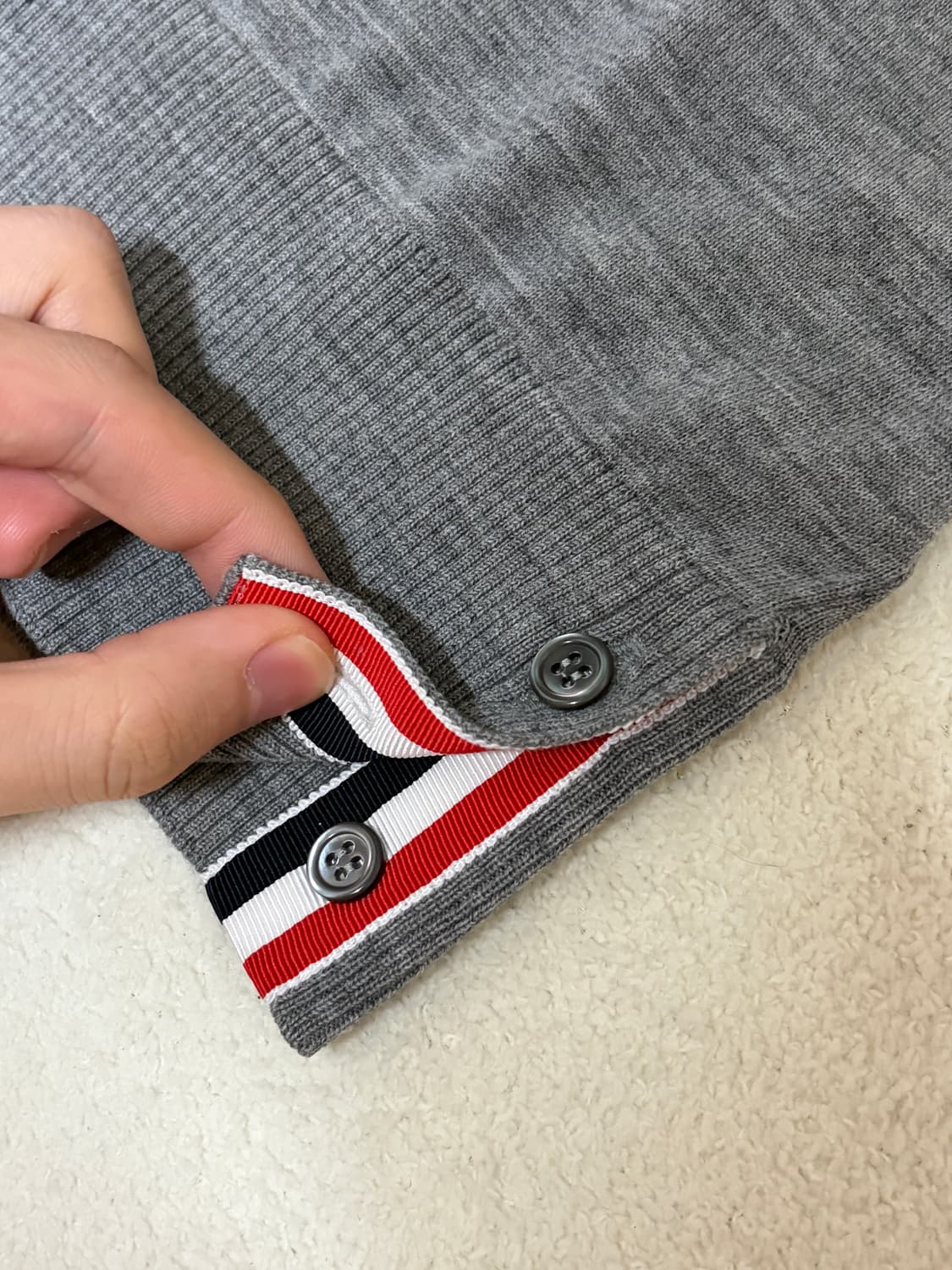 (새거급) 톰브라운 메리노울 여성 반팔 니트 40 톰브라운 여성 니트 상품이미지3