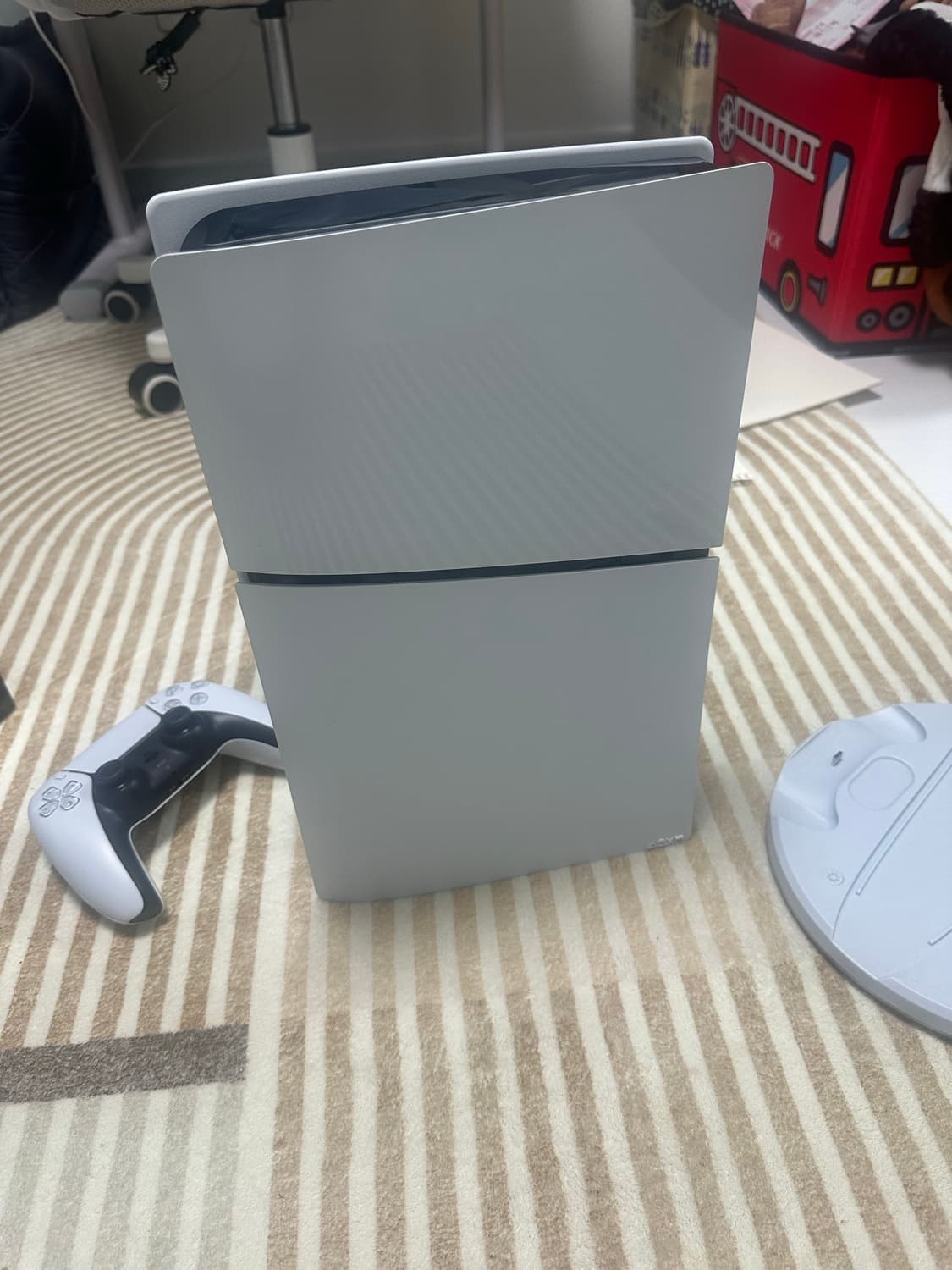소니 PS5 슬림 디지털 에디션 팝니다 상품이미지2