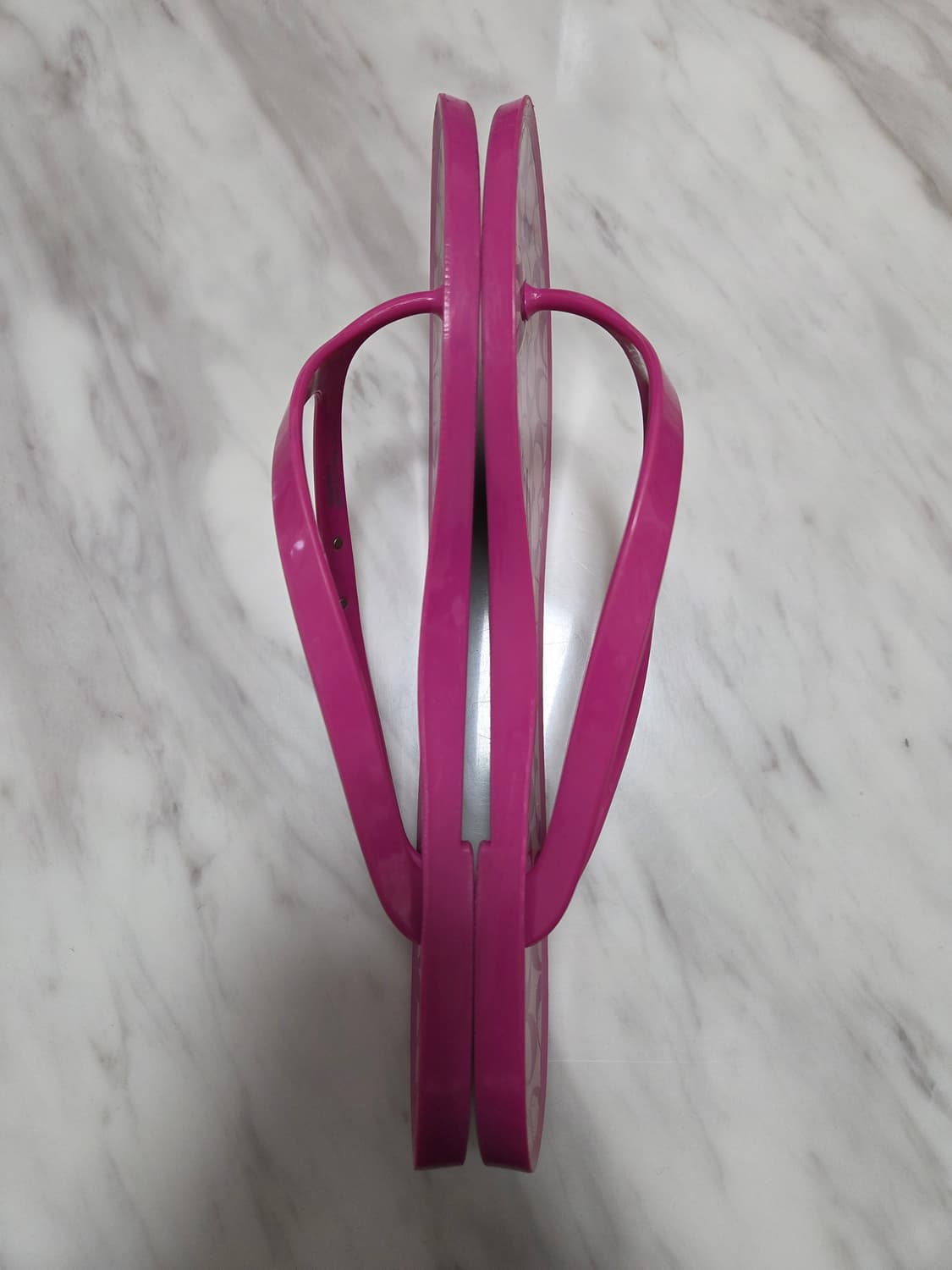 코치 시그니쳐 플립플랍 상품이미지6