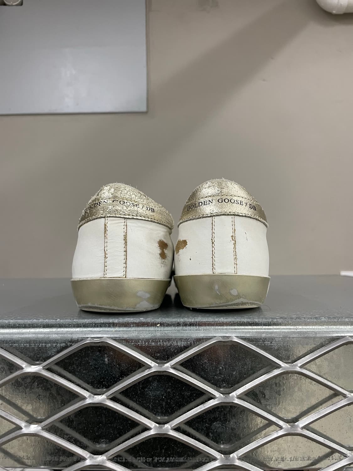 골든구스 슈퍼스타 골드 탭 스니커즈 38 상품이미지3