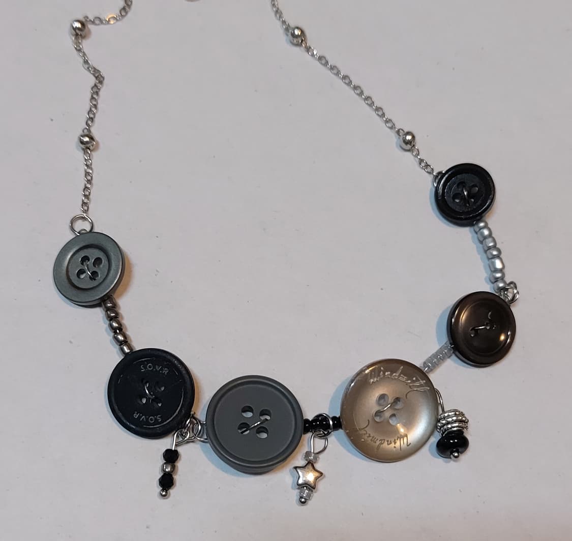 핸드메이드 단추 목걸이 상품이미지1