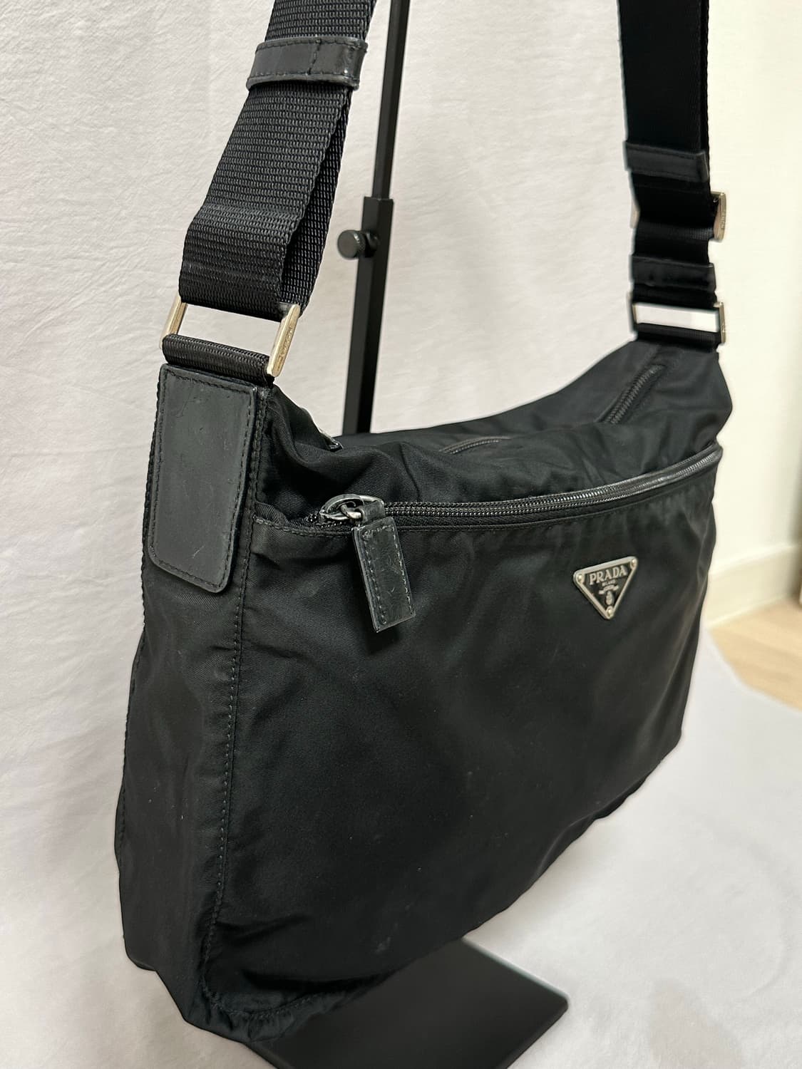 프라다 나일론 포코노 크로스백 호보백 숄더백 상품이미지3