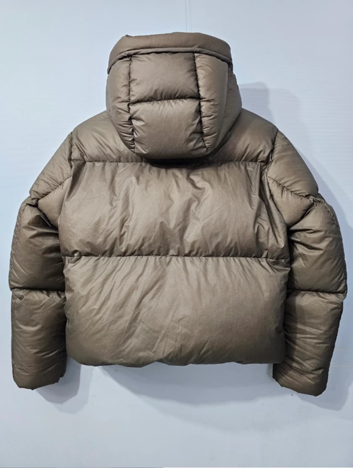 단톤 다운 패딩 카키 상품이미지6