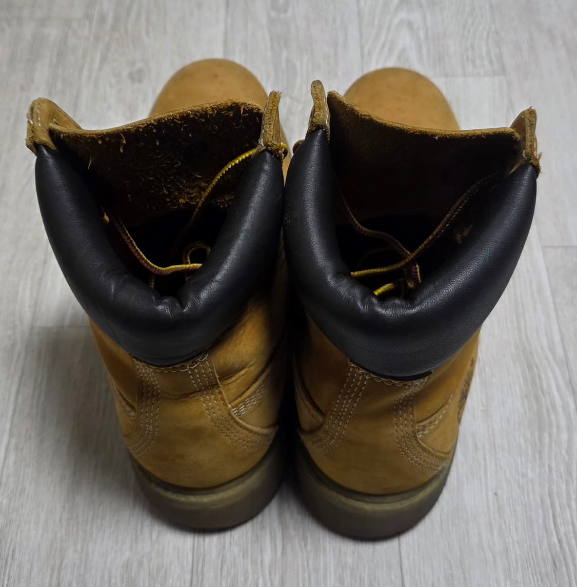 팀버랜드 6인치 프리미엄 누벅부츠(255~260) 상품이미지3