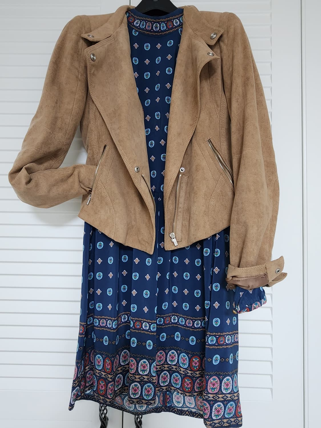 타이거릴리 질투의 화신 공효진 에스닉 실크 원피스+ VOV 스웨이드 쟈켓 상품이미지9