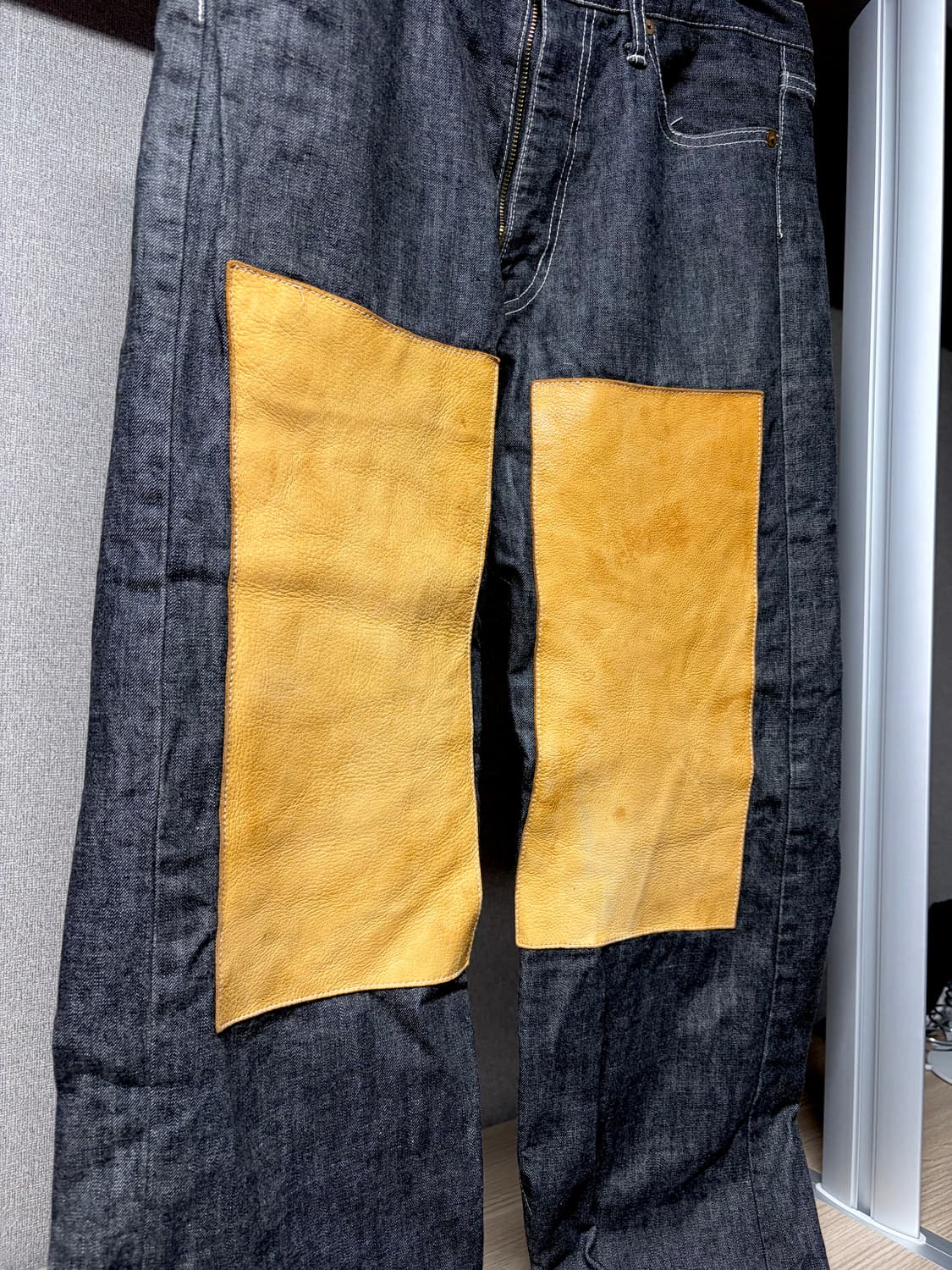 빈티지 가죽 패치 데님 상품이미지2