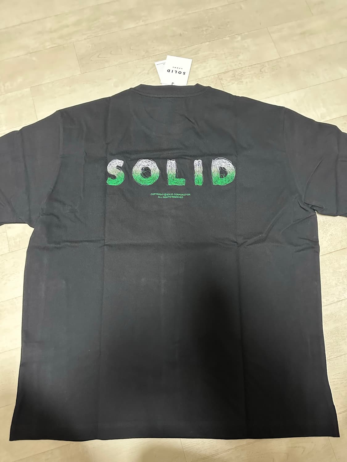 솔리드옴므 블랙 그라데이션 두들 엠브로이더리 티셔츠 52사이즈 상품이미지4