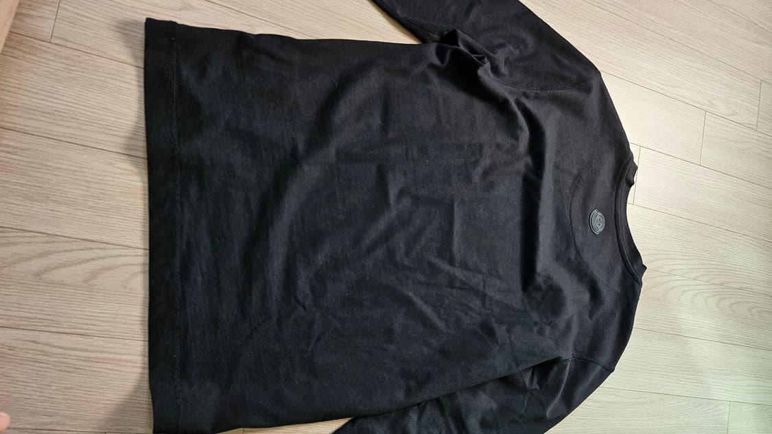 [S] 몽클레어 블랙라벨 긴팔 티셔츠 M 상품이미지2