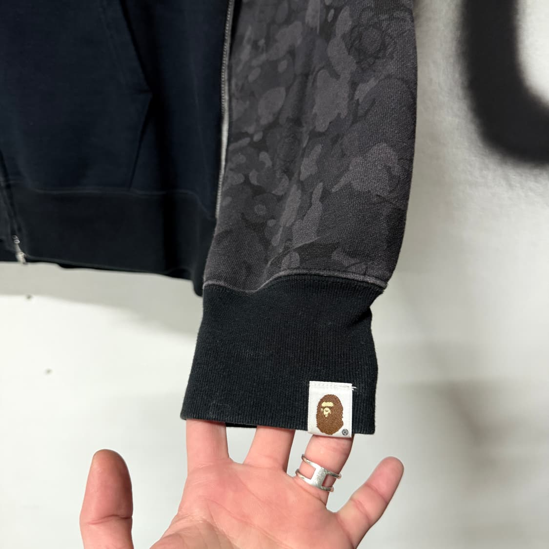 정품 베이프 x 퓨추라 모왁스 캡슐 컬렉션 엉클 풀 집업 후디 상품이미지4