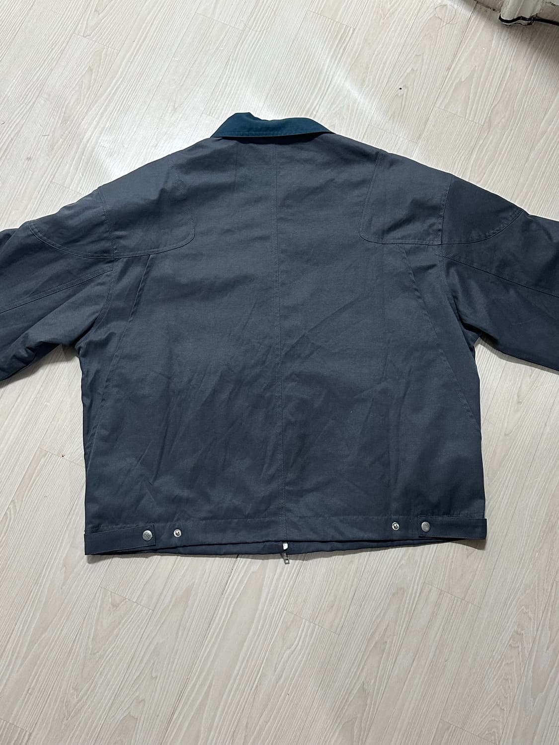 파프롬왓 패디드숄더 자켓 상품이미지5