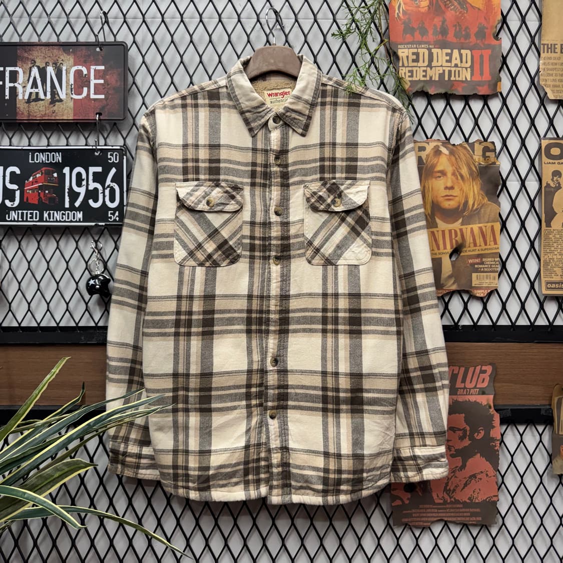 랭글러 어센틱 플란넬 셔츠 안감 쉐르파 플리스 디테일 베이지 상품이미지1