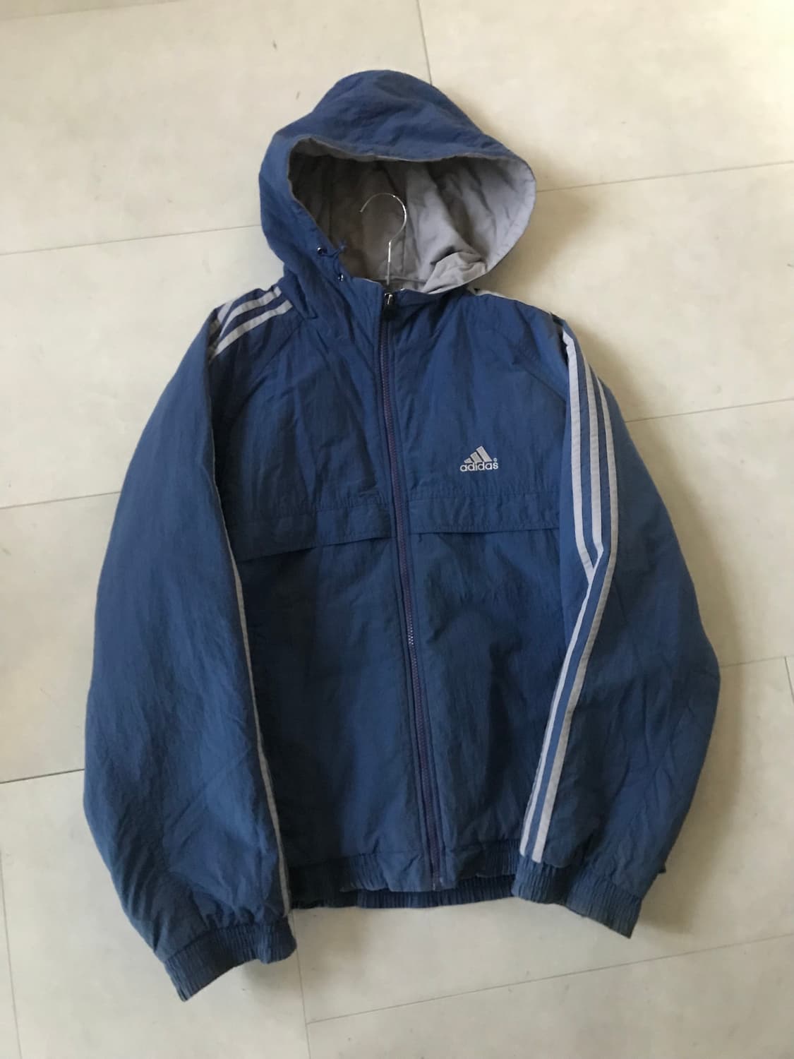 아디다스 90s 후드 누빔패딩 상품이미지8