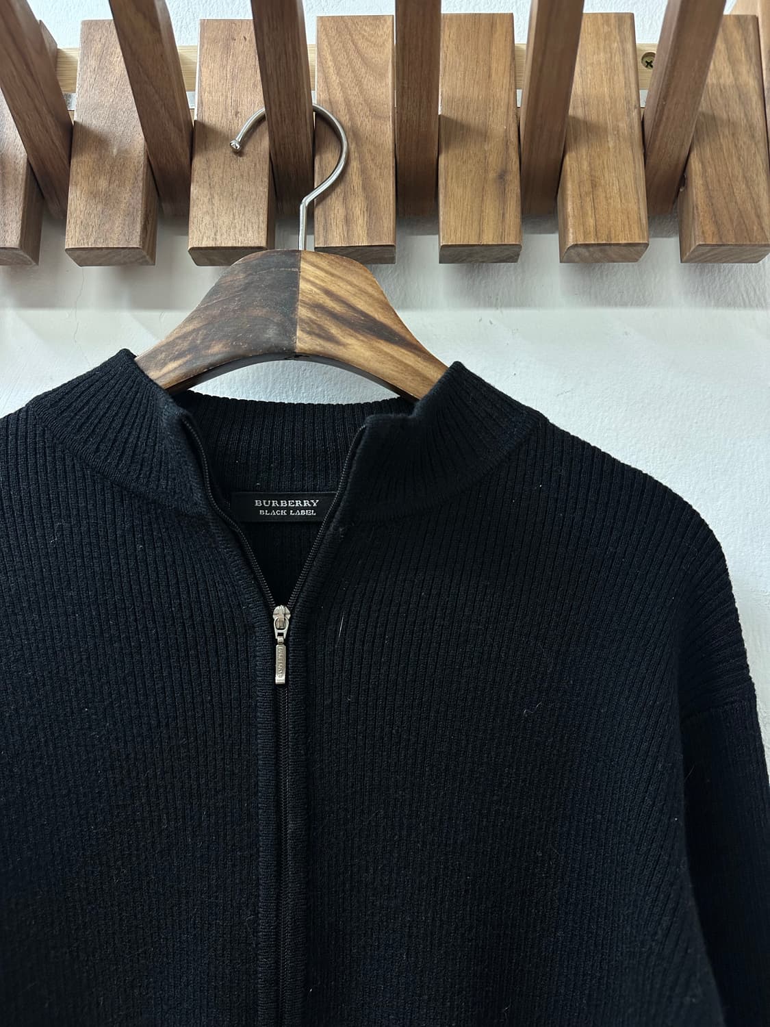 BURBERRY 버버리 BLACK LABEL 블랙 집업 니트 가디건 상품이미지4