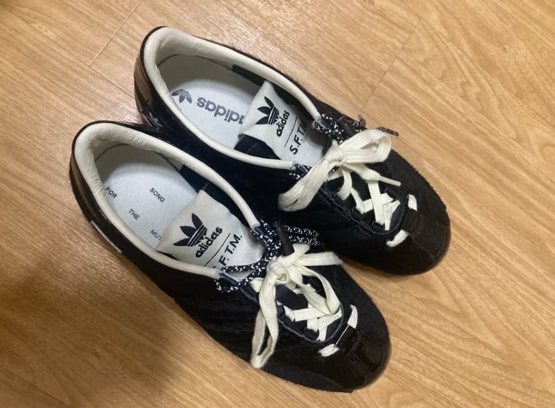 아디다스 송포더뮤트 265 팝니다 상품이미지1