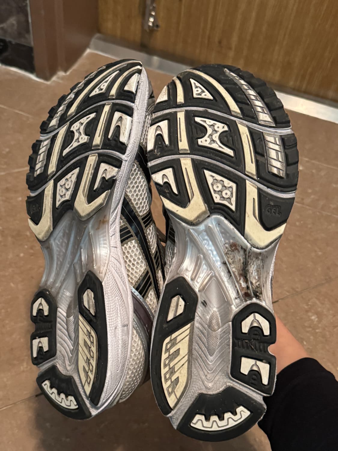 아식스 젤 카야노 14 크림 블랙 285 상품이미지3