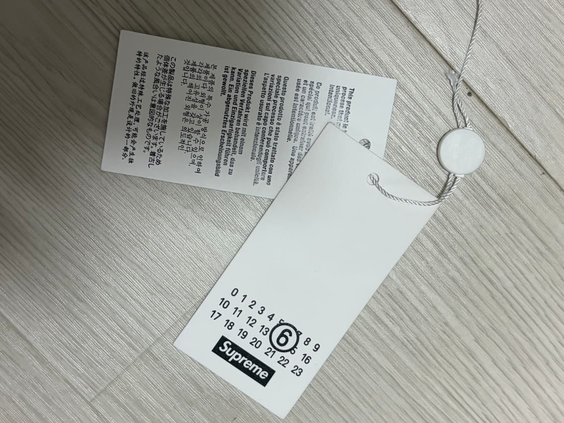 슈프림 x MM6 메종 마르지엘라 포일 로고 후드 스웻셔츠 블랙 24ss 상품이미지9