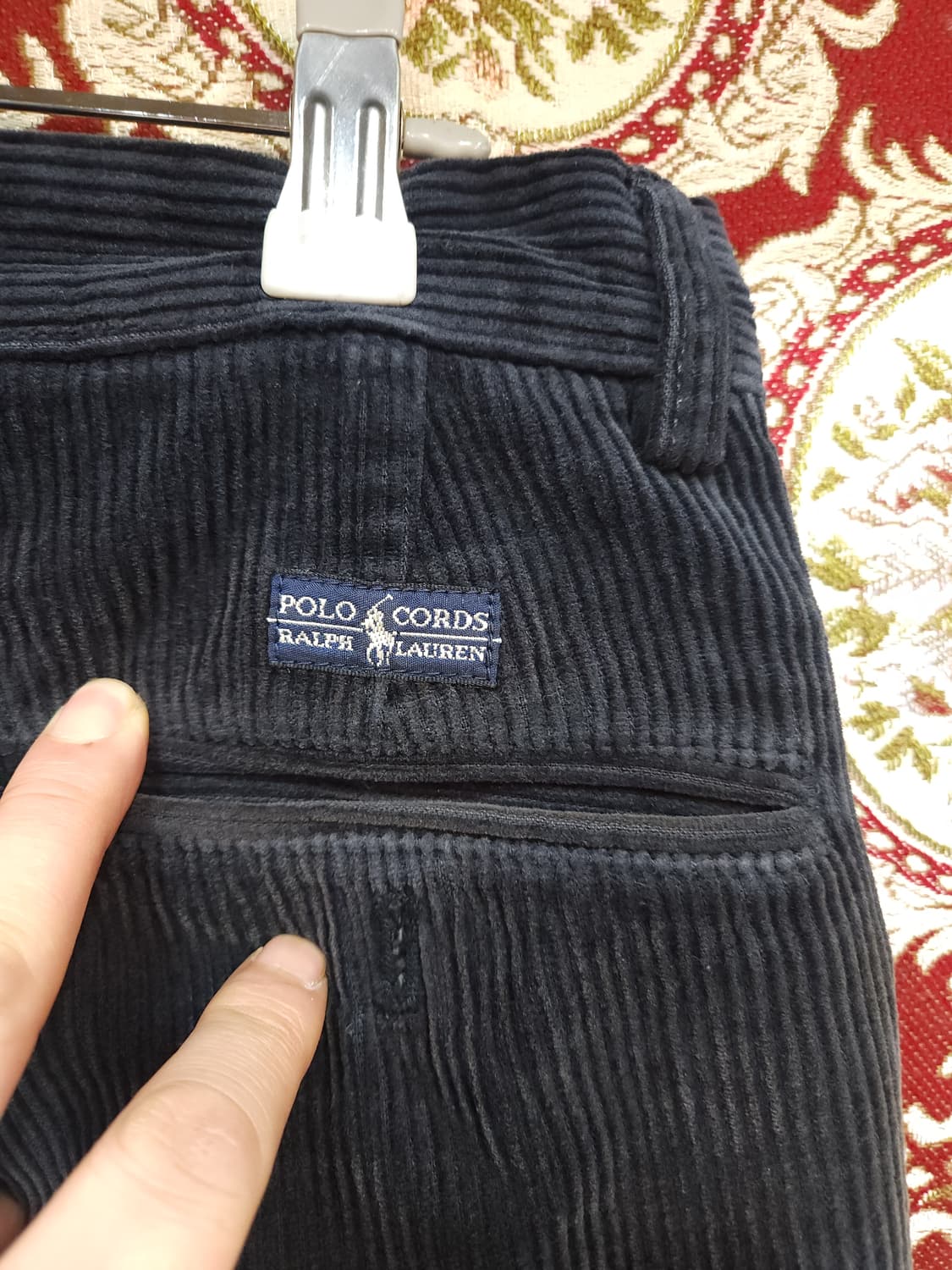 폴로 랄프로렌 앤드류 핀턱 코듀로이 팬츠

 상품이미지7