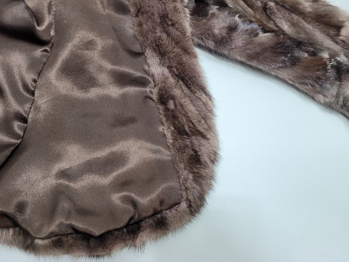 천연 밍크 크롭 자켓 / 여 66
 상품이미지7