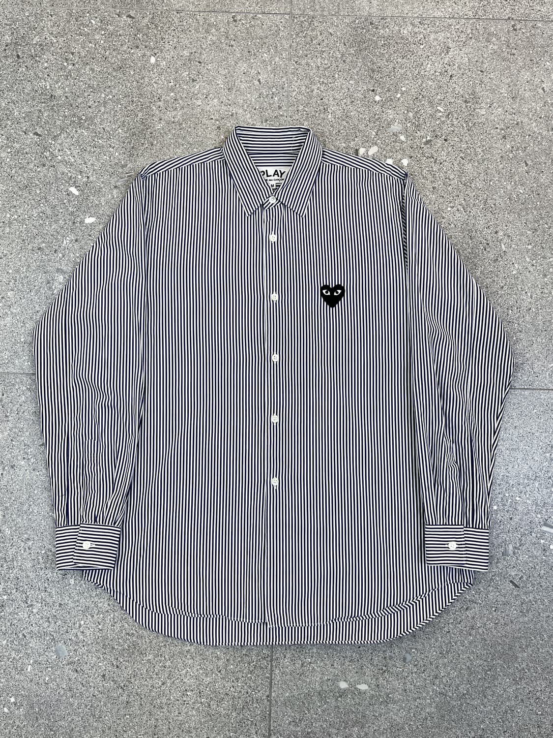 꼼데가르송 20fw 블랙하트와펜 스트라이프 셔츠 상품이미지4