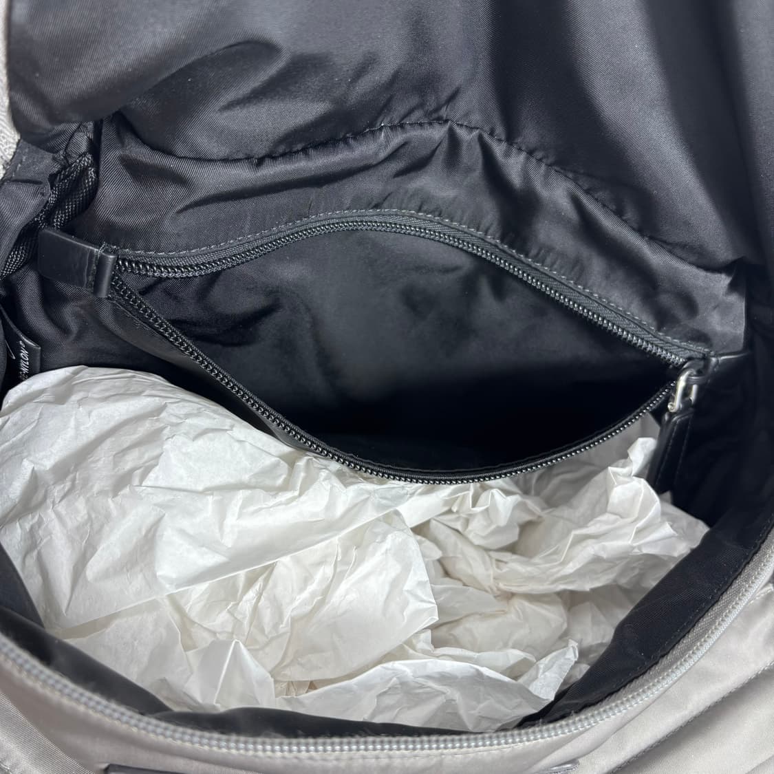 (풀구성,새상품급)신형 프라다 리나일론 숄더백 2VD062 상품이미지8