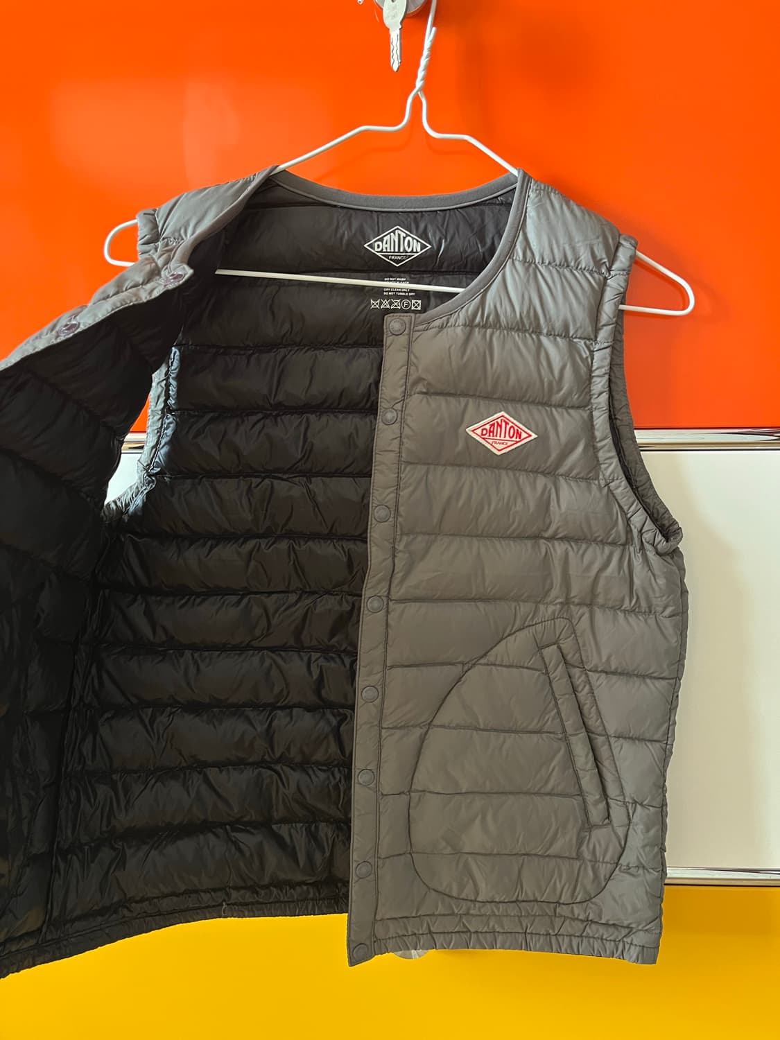단톤 패딩조끼 34사이즈 상품이미지5