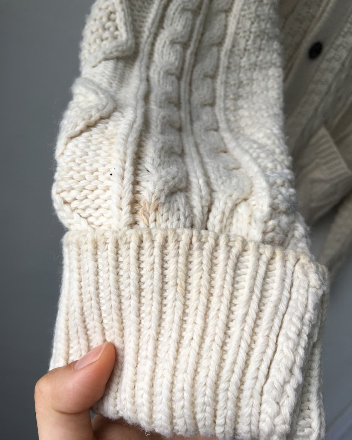 Cable pattern knit cardigan 상품이미지3