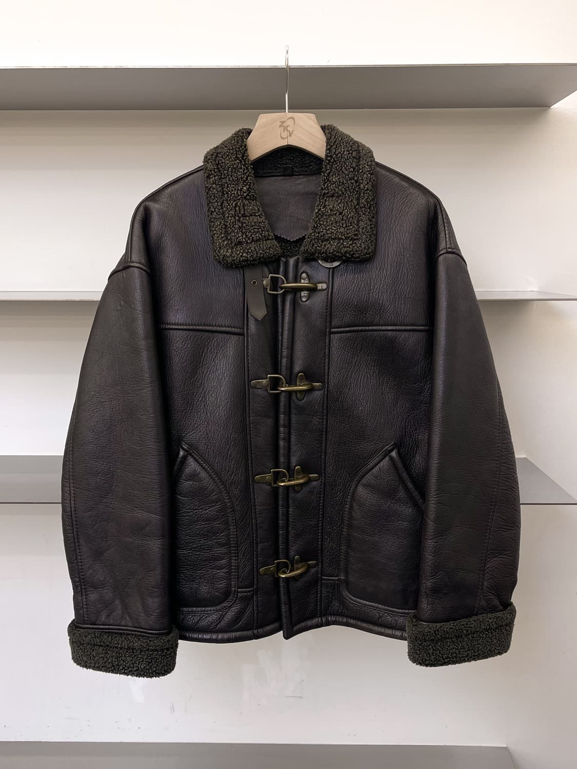  빈티지 90s 훅 버클 레더 무스탕 상품이미지1