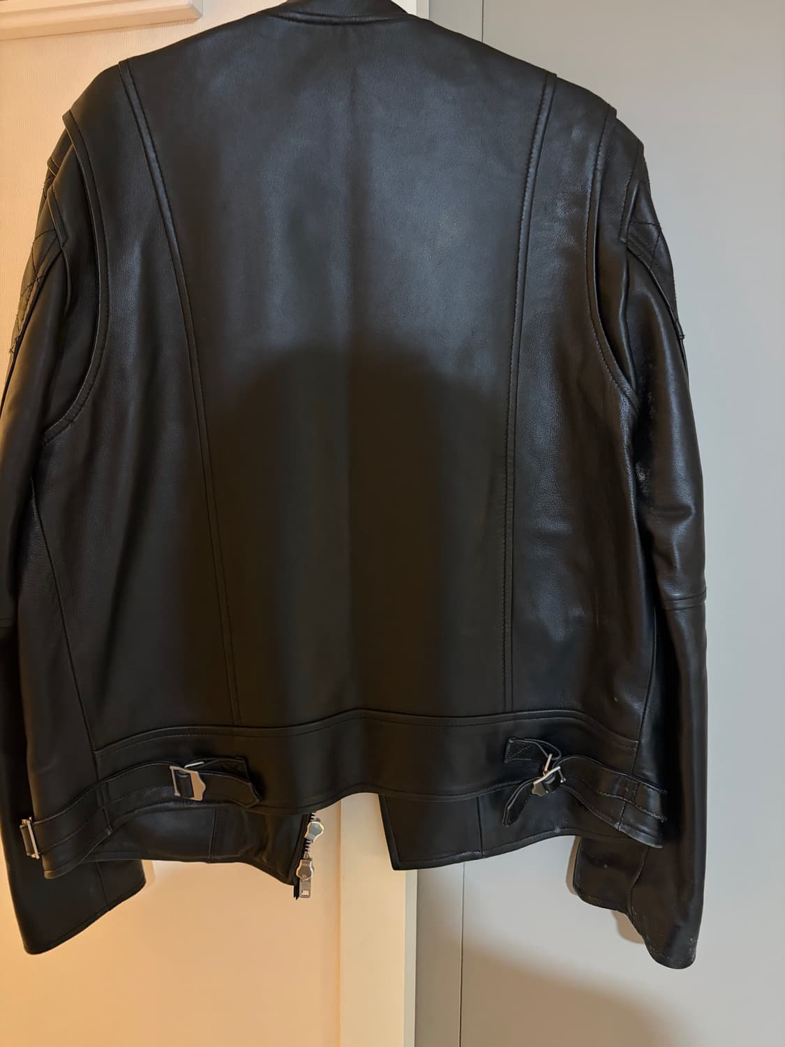 SSRL 에스에스엘알 램스킨 양가죽 논카라 라이더 주우재 자켓 상품이미지2