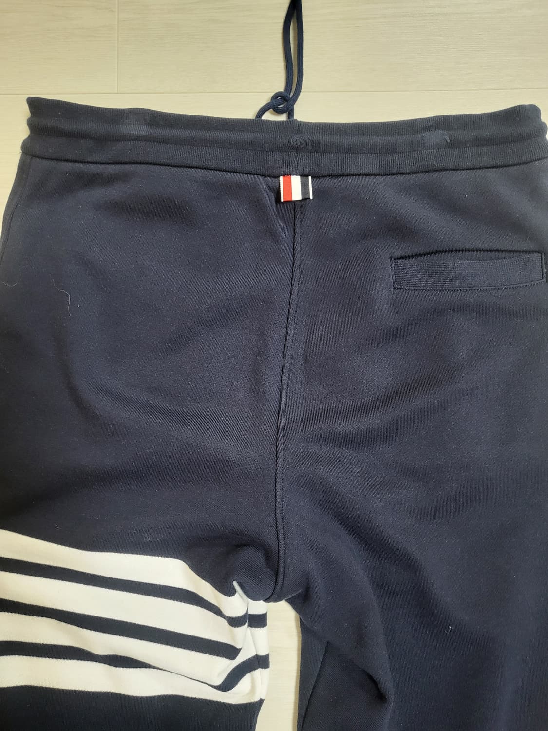 톰브라운 조거팬츠 3사이즈 상품이미지7