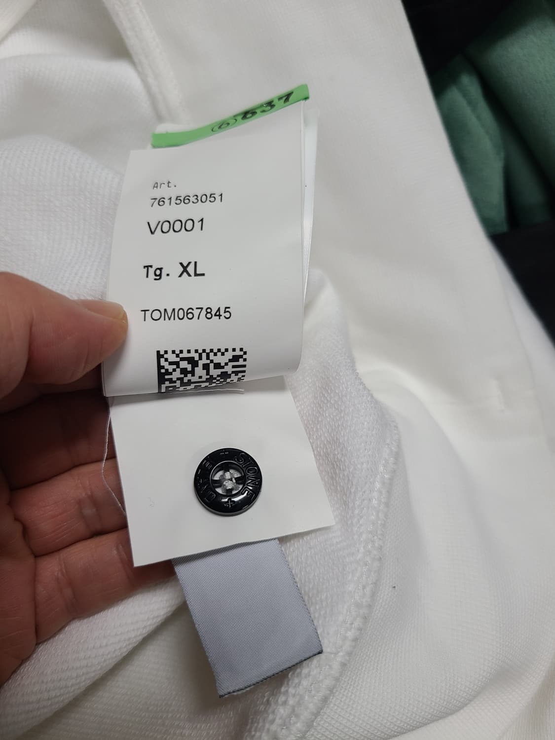 스톤아일랜드 화이트맨투맨 xl 22년도제품 상품이미지10