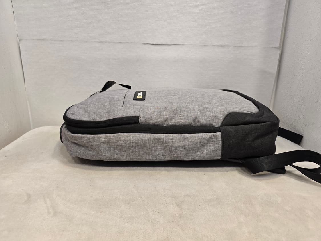 새상품)  내셔널지오그래픽 백팩 여행가방 상품이미지4