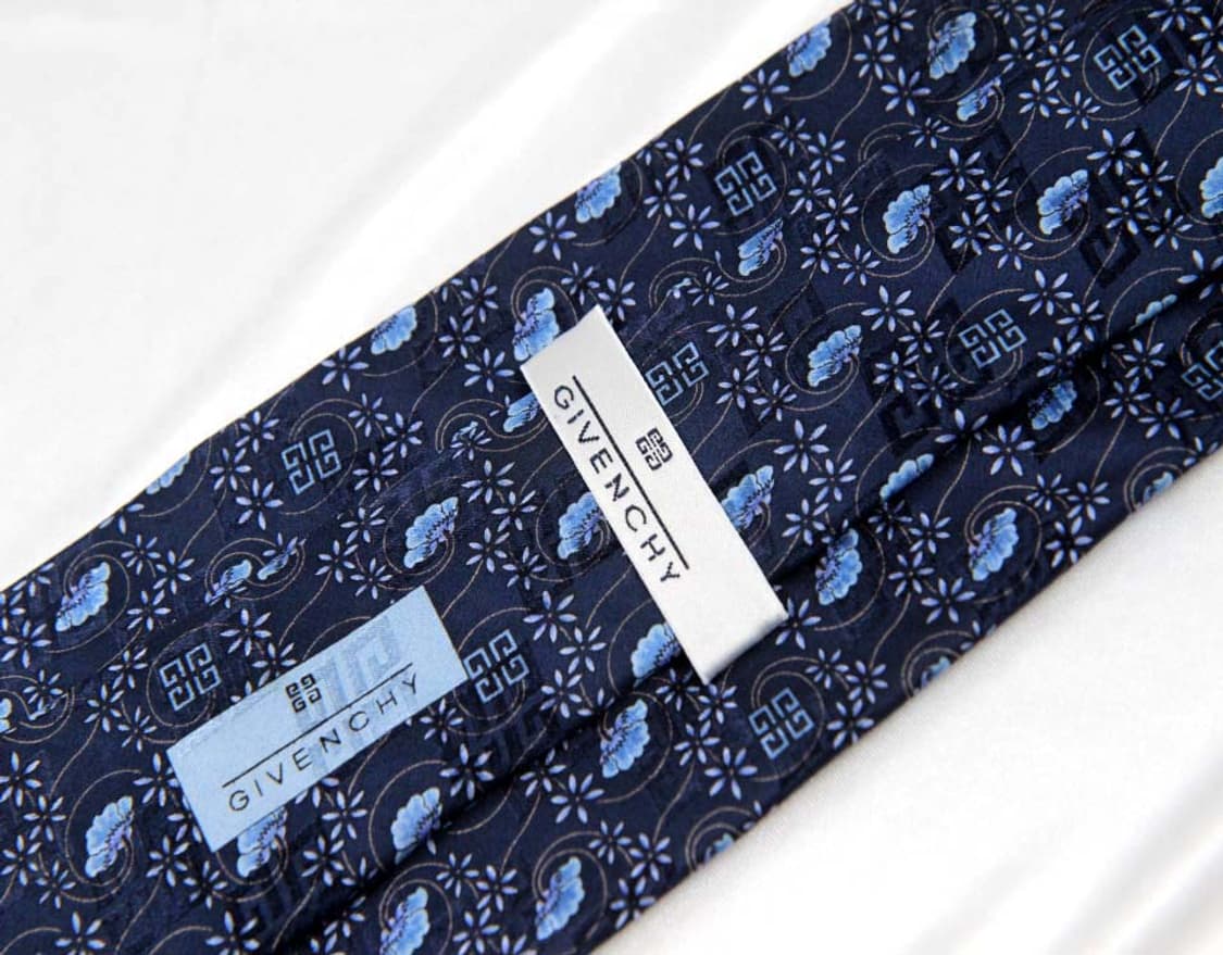 지방시 9.4cm A+등급 이태리 남자 명품 넥타이 상품이미지5