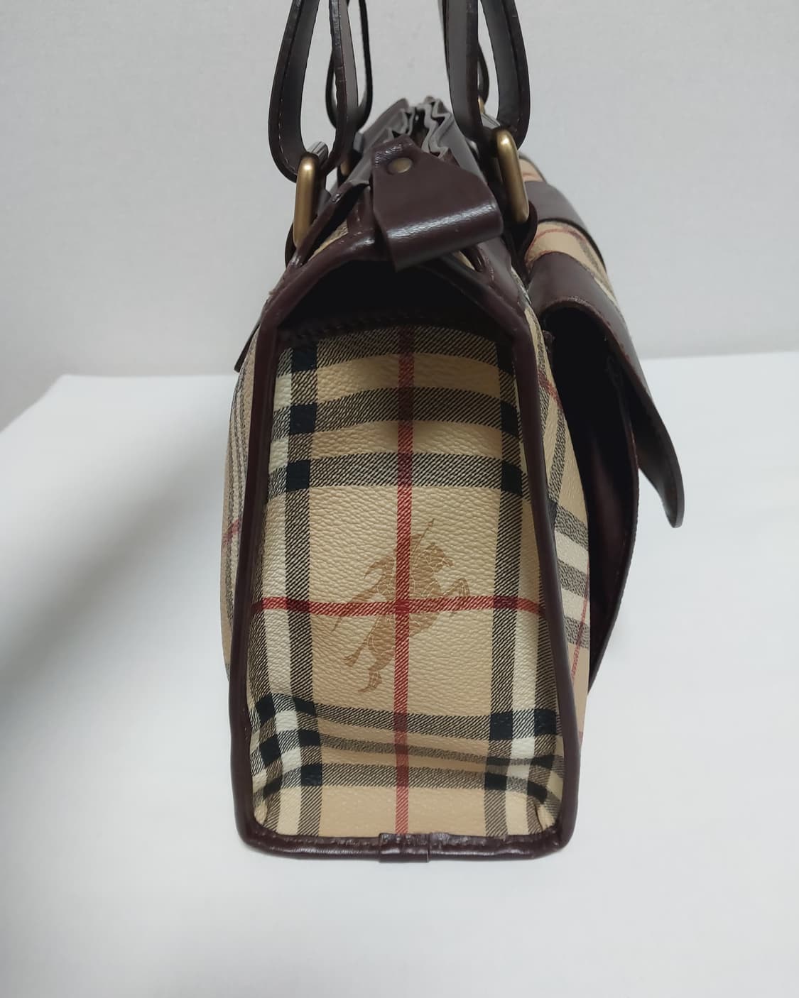 버버리 헤이마켓 체크 포켓 토트백 (정품) 상품이미지4