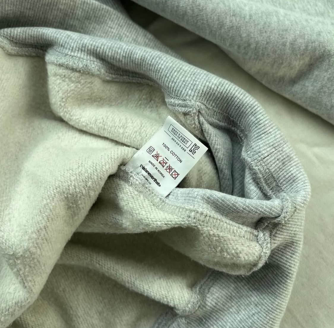 디스이즈네버댓 폴라 맨투맨 XL 상품이미지3