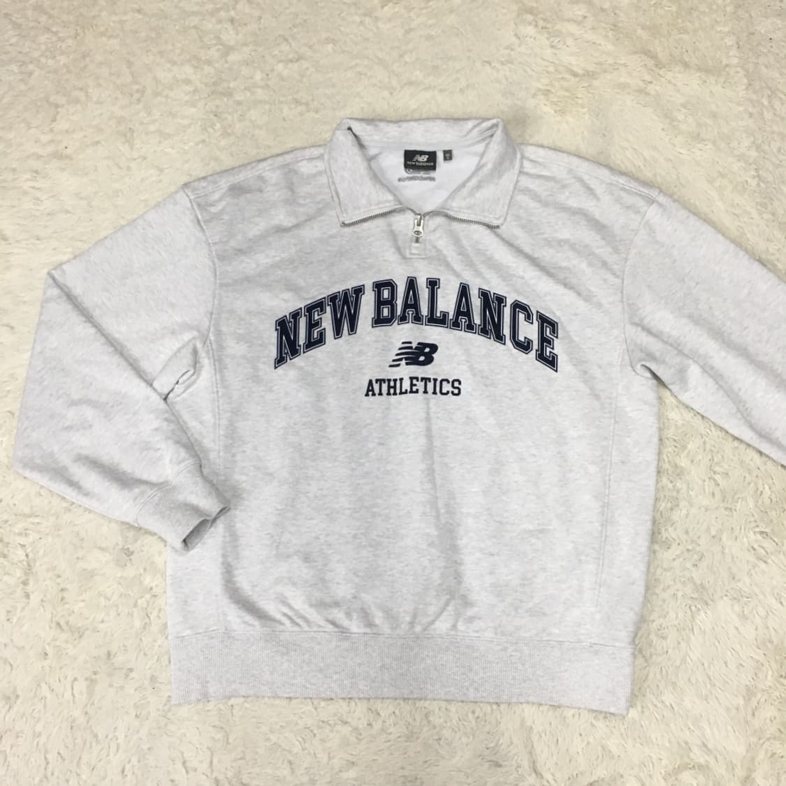 뉴발란스 하프집업 맨투맨 DD14 상품이미지1