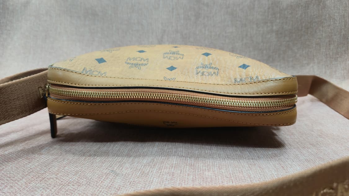 MCM 정품  비세토스 크로스백  메신저백 코냑 상품이미지5